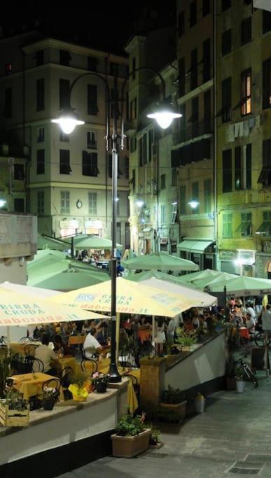 Home Sweet Appartamento Privato 010025-Lt-3625 Genova Kültér fotó